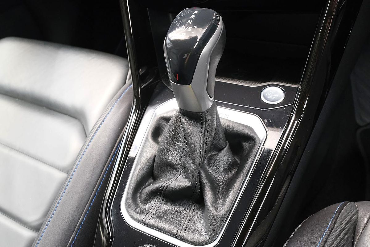 2022 Volkswagen T-Roc R D11