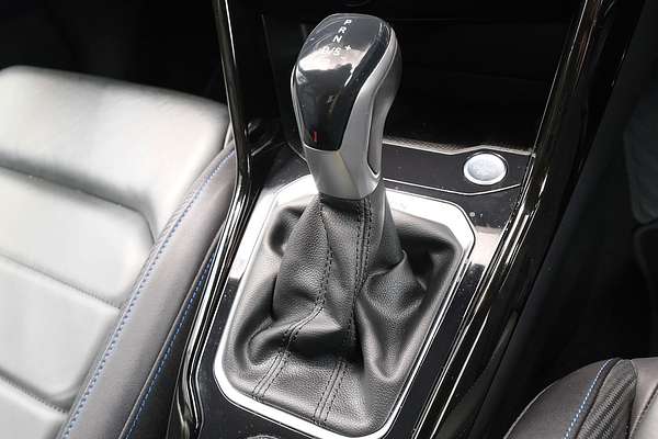 2022 Volkswagen T-Roc R D11