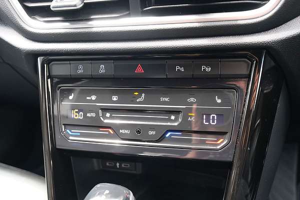 2022 Volkswagen T-Roc R D11