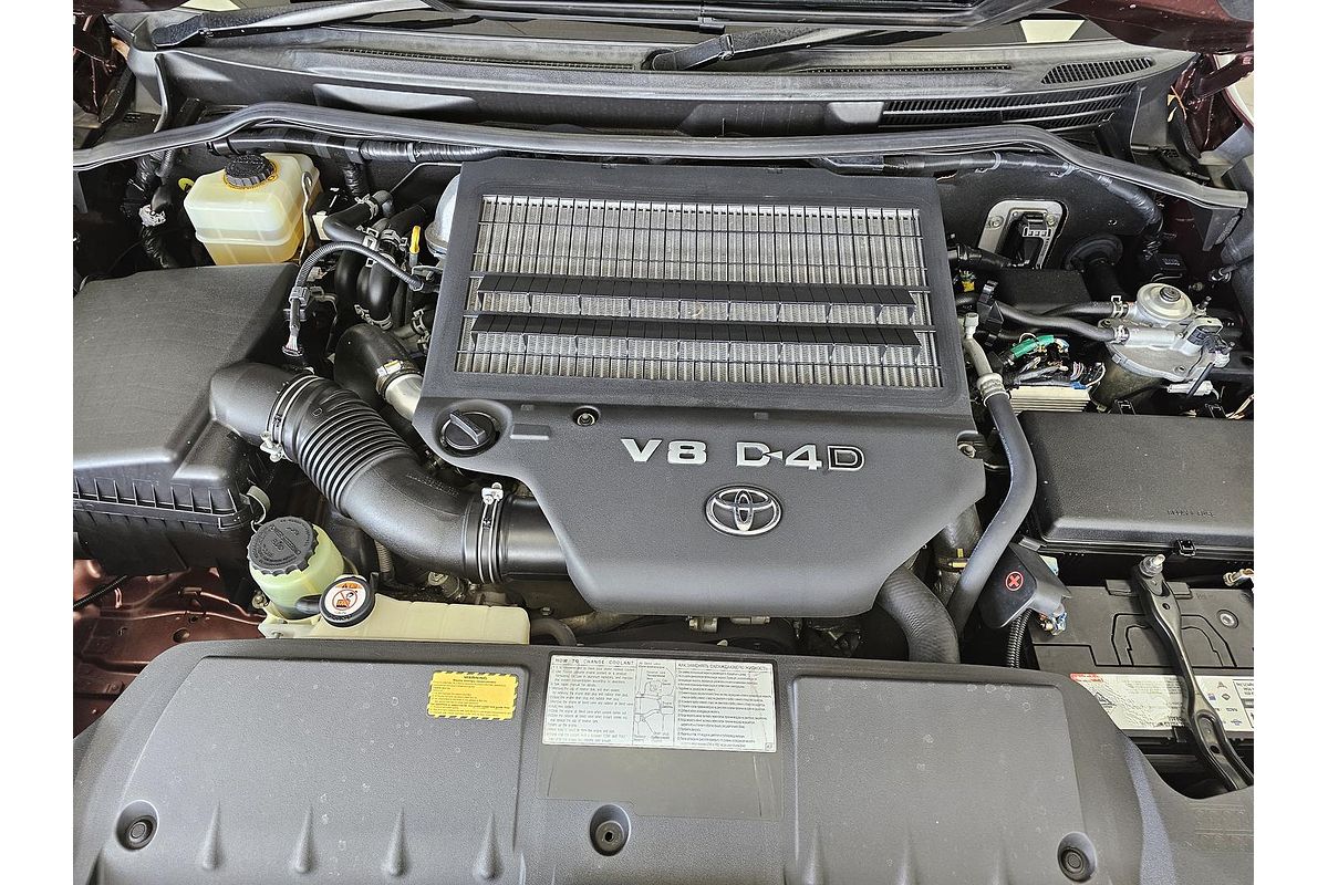 2016 Toyota Landcruiser Sahara VDJ200R