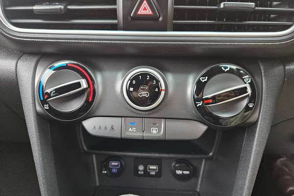 2019 Hyundai Kona Active OS.2