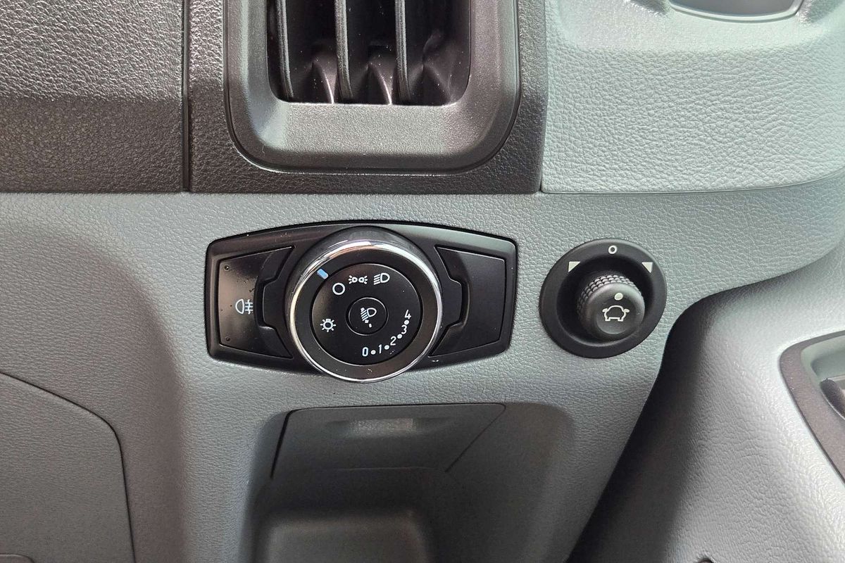 2018 Ford Transit 470E VO Rear Wheel Drive