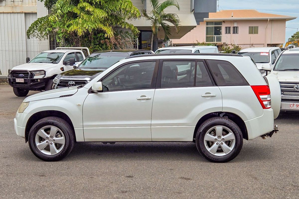 2011 Suzuki Grand Vitara JB