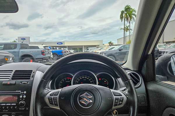 2011 Suzuki Grand Vitara JB