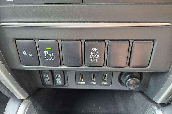 2019 Mitsubishi Triton GLS Premium MR 4X4