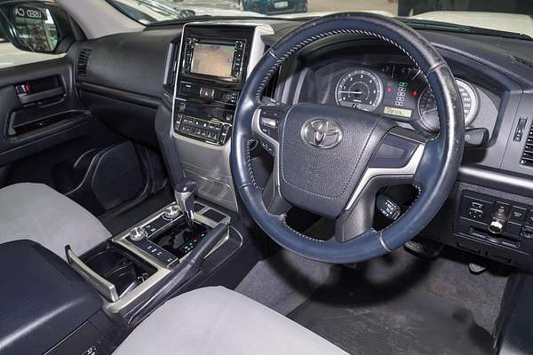 2018 Toyota Landcruiser GXL VDJ200R