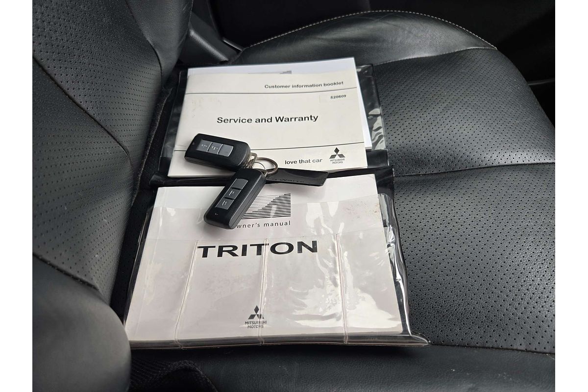 2019 Mitsubishi Triton GLS Premium MR 4X4