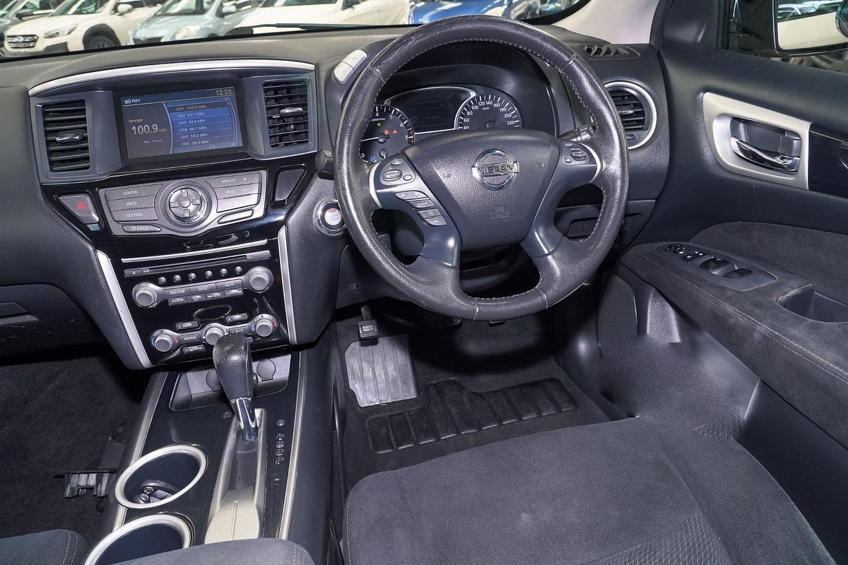 2014 Nissan Pathfinder ST R52