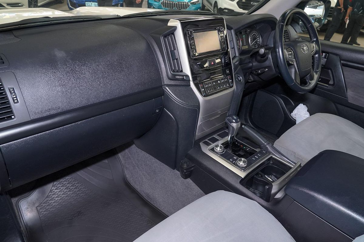 2018 Toyota Landcruiser GXL VDJ200R