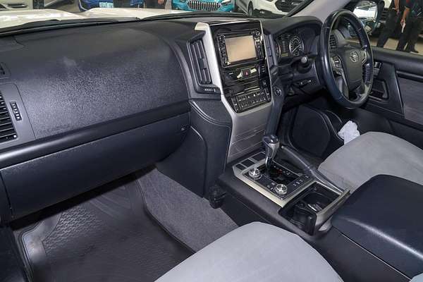 2018 Toyota Landcruiser GXL VDJ200R