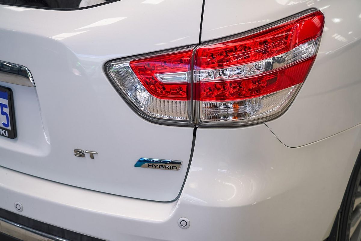 2014 Nissan Pathfinder ST R52