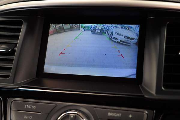 2014 Nissan Pathfinder ST R52