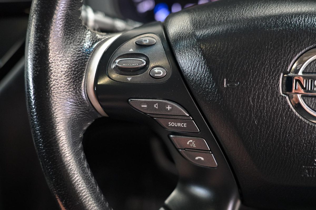 2014 Nissan Pathfinder ST R52