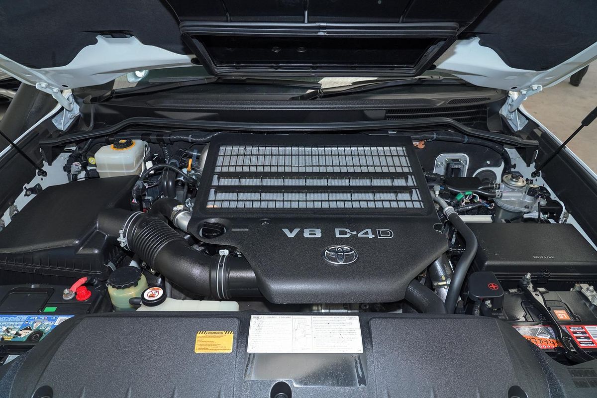 2018 Toyota Landcruiser GXL VDJ200R