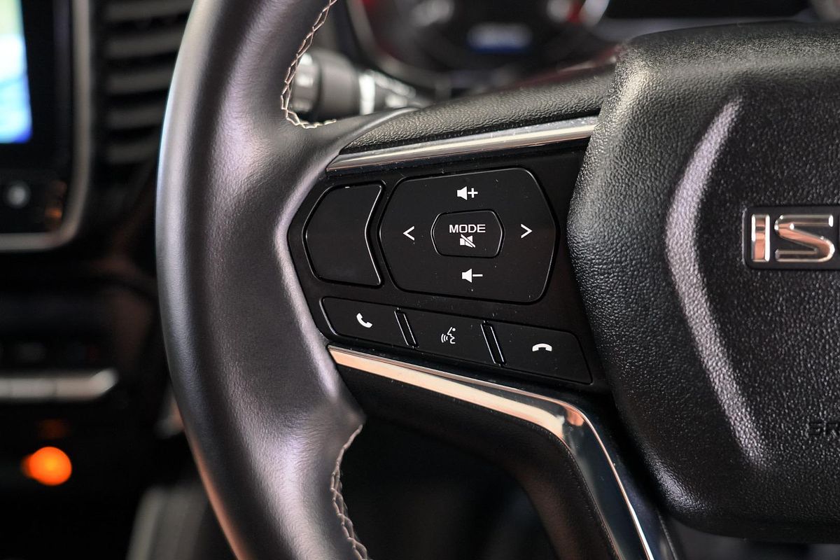 2024 Isuzu MU-X LS-U