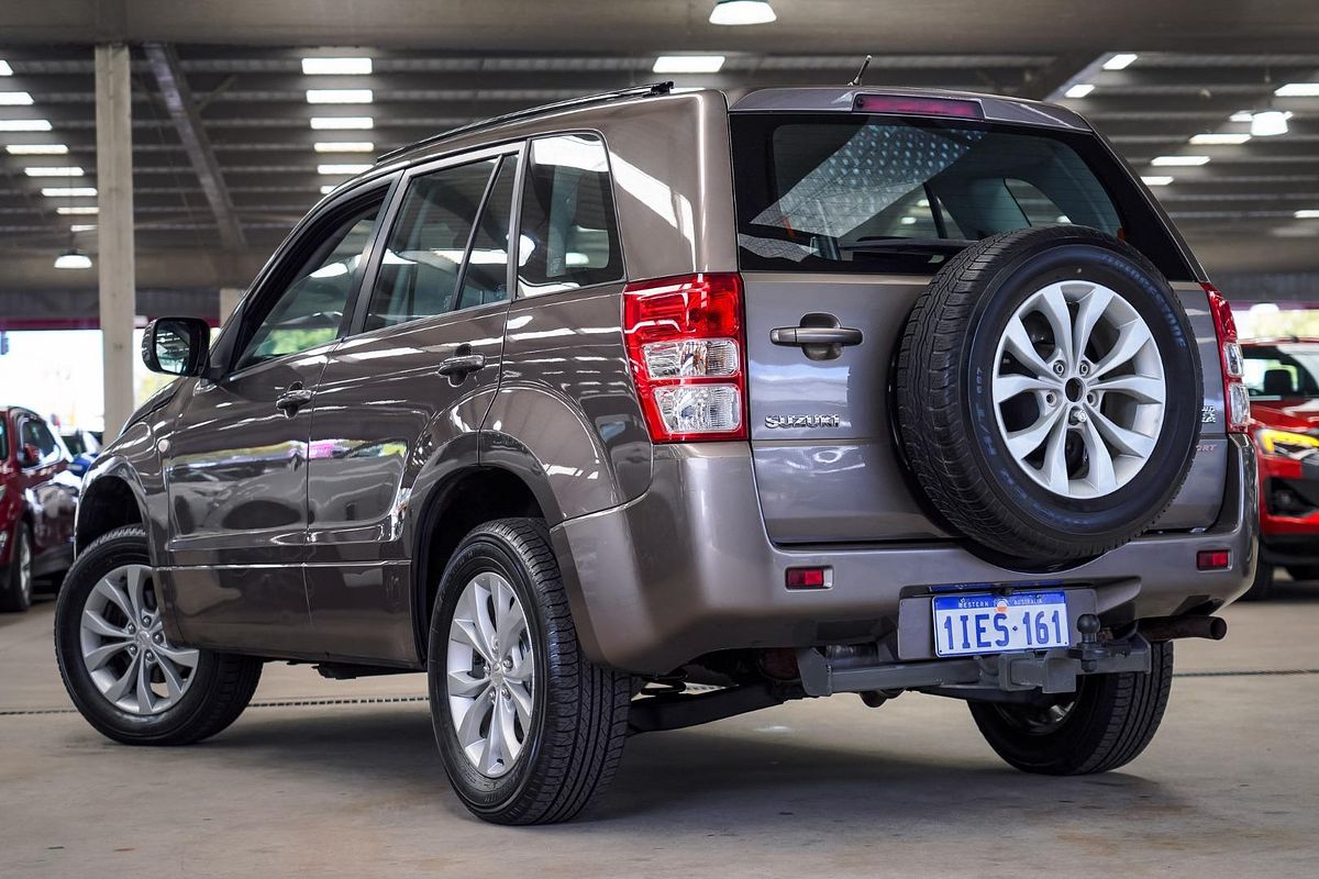 2013 Suzuki Grand Vitara Sport JB