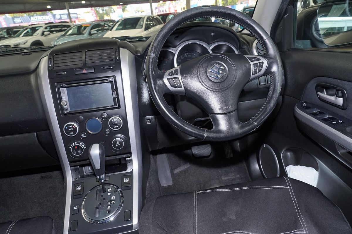 2013 Suzuki Grand Vitara Sport JB