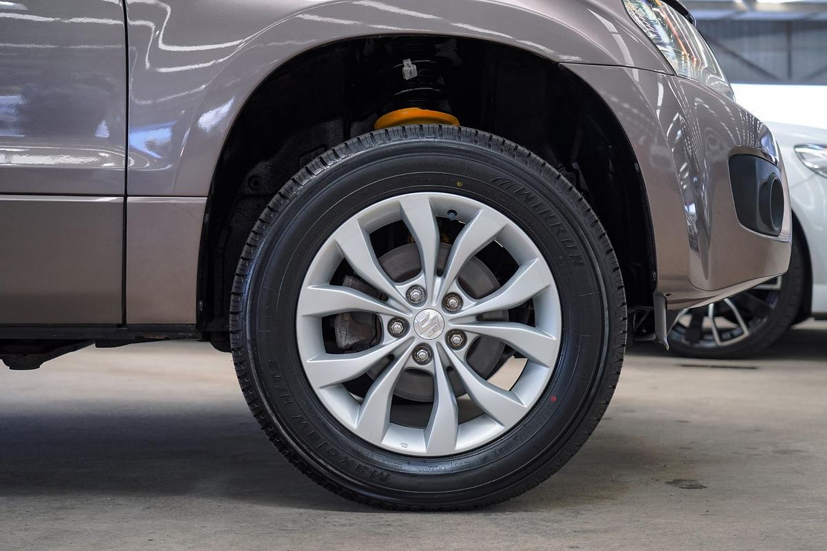 2013 Suzuki Grand Vitara Sport JB