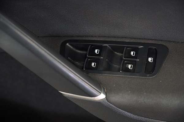 2013 Volkswagen Golf 90TSI Comfortline 7