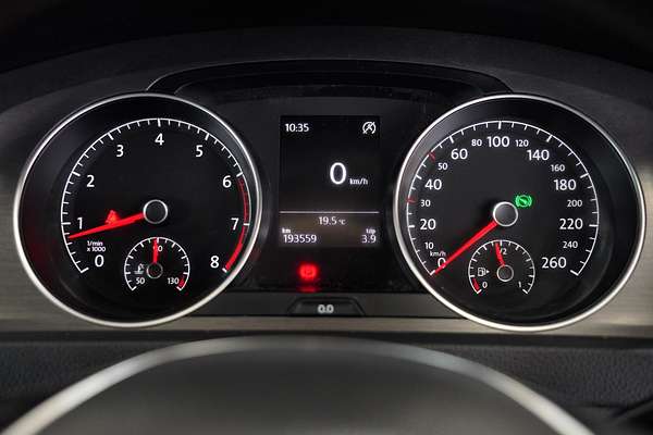 2013 Volkswagen Golf 90TSI Comfortline 7