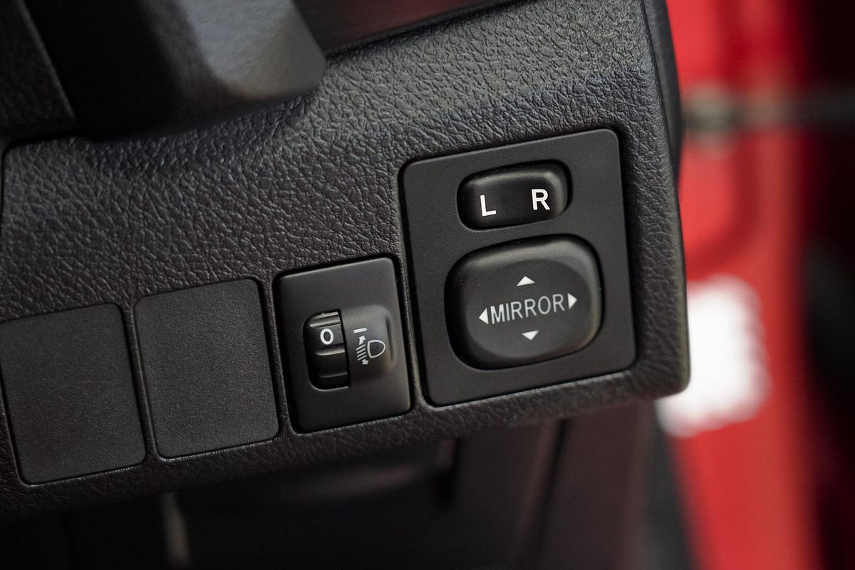 2013 Toyota Corolla Ascent Sport ZRE182R