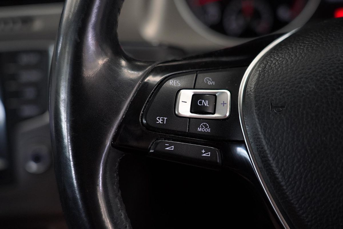 2013 Volkswagen Golf 90TSI Comfortline 7