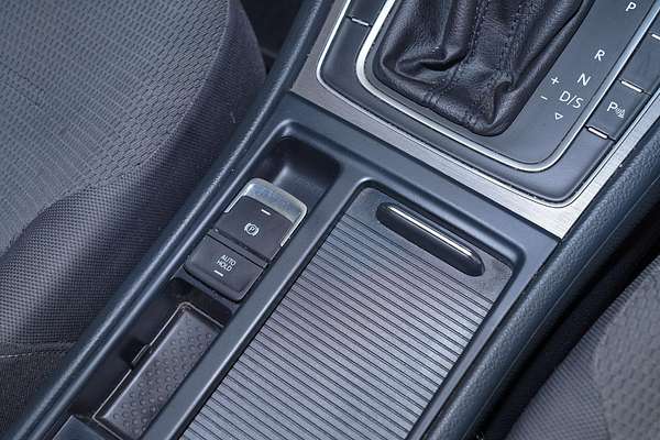 2013 Volkswagen Golf 90TSI Comfortline 7