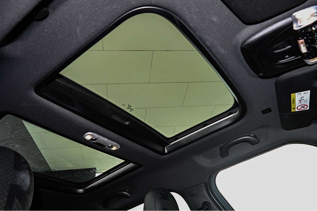 2022 MINI Countryman COOPER SE ALL4 MINI YOURS (HB) F60