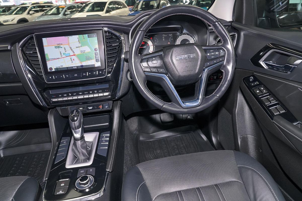 2023 Isuzu MU-X LS-T