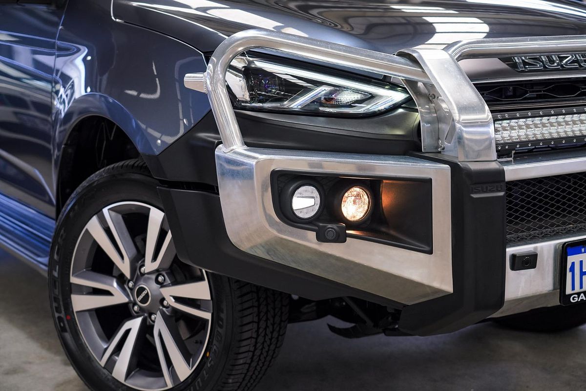 2023 Isuzu MU-X LS-T