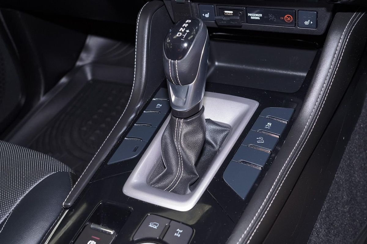 2023 Isuzu MU-X LS-T