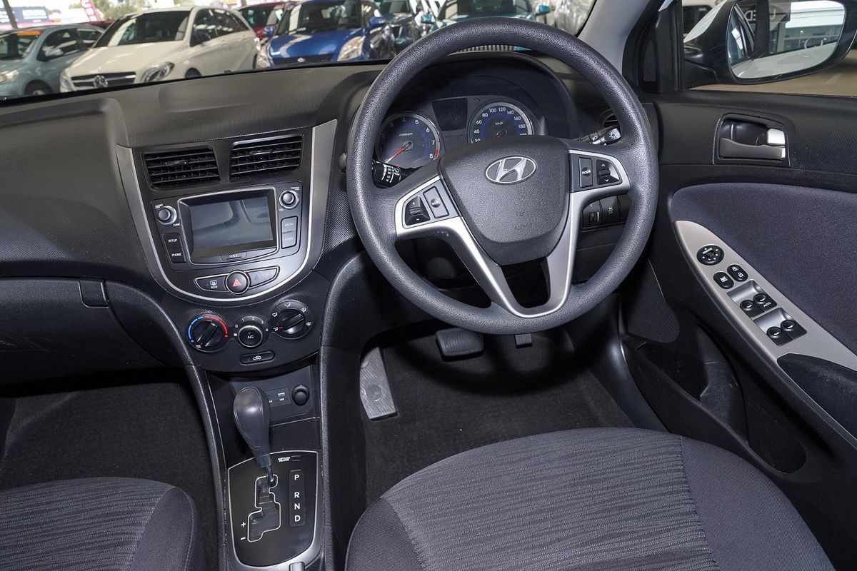 2016 Hyundai Accent Active RB3
