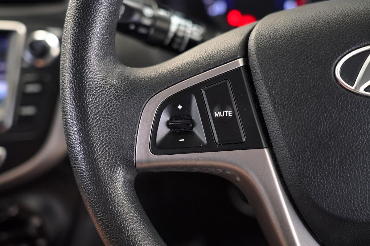 2016 Hyundai Accent Active RB3