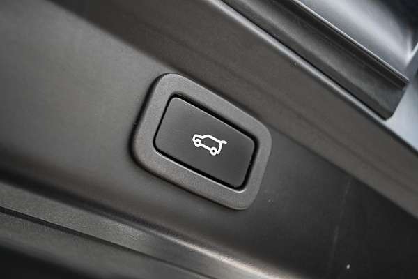 2018 Jaguar I-PACE EV400 HSE X590