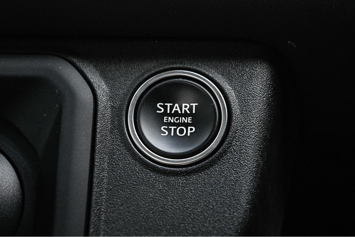 2024 Land Rover Defender 130 D300 X-Dynamic SE L663