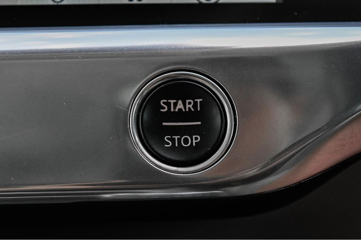 2018 Jaguar I-PACE EV400 HSE X590