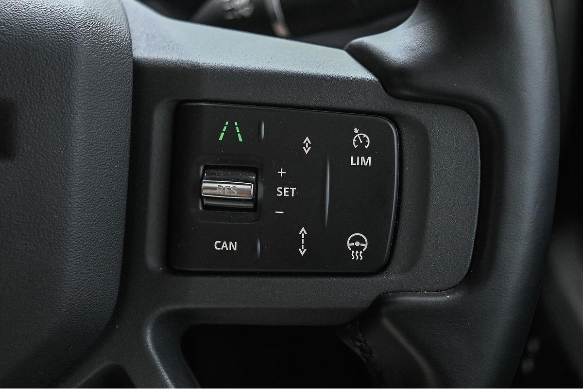 2024 Land Rover Defender 130 D300 X-Dynamic SE L663