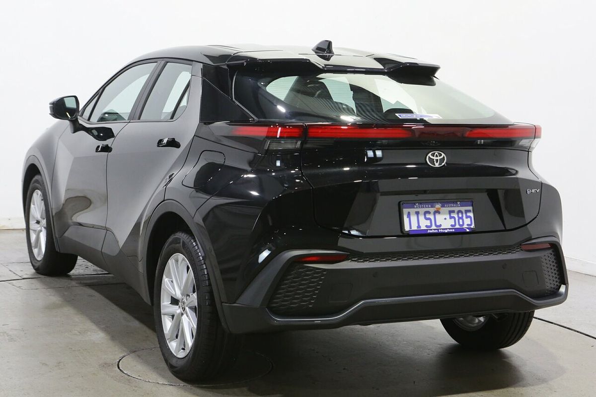 2025 Toyota C-HR GXL ZYX20R