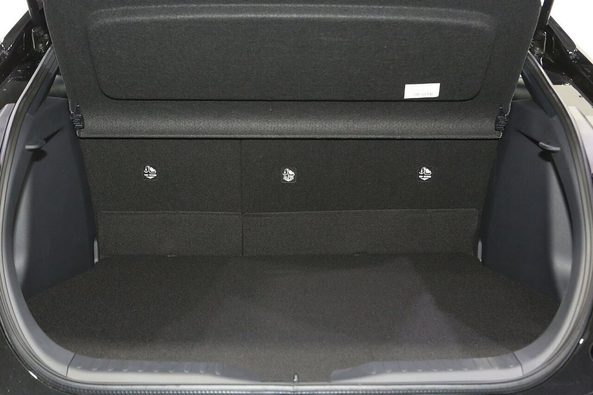 2025 Toyota C-HR GXL ZYX20R