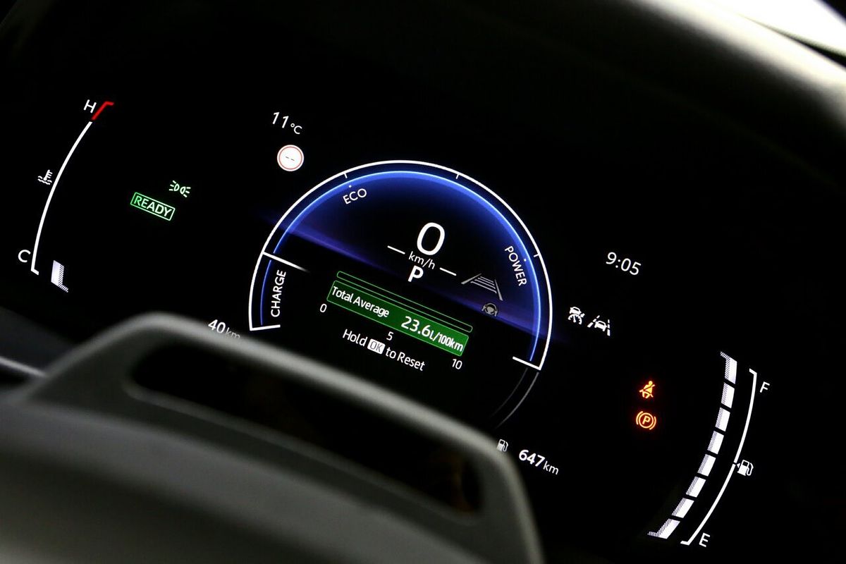 2025 Toyota C-HR GXL ZYX20R