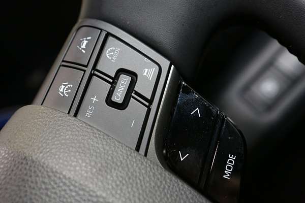 2025 Toyota C-HR GXL ZYX20R