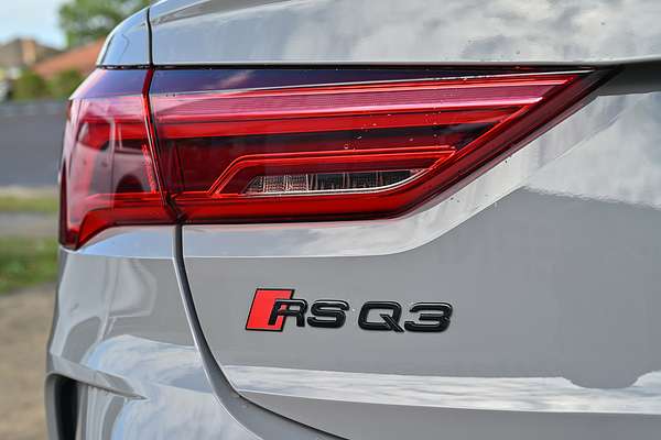 2022 Audi RS Q3 F3