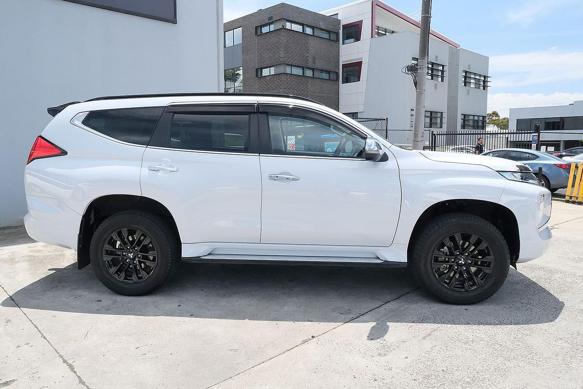 2023 Mitsubishi Pajero Sport GSR QF