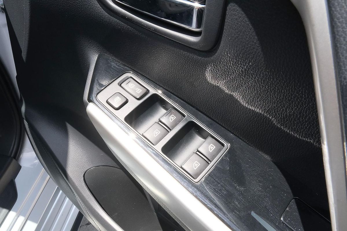 2023 Mitsubishi Pajero Sport GSR QF