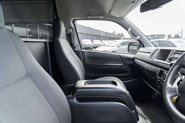 2013 Toyota Hiace Commuter KDH223R ELWB High Roof