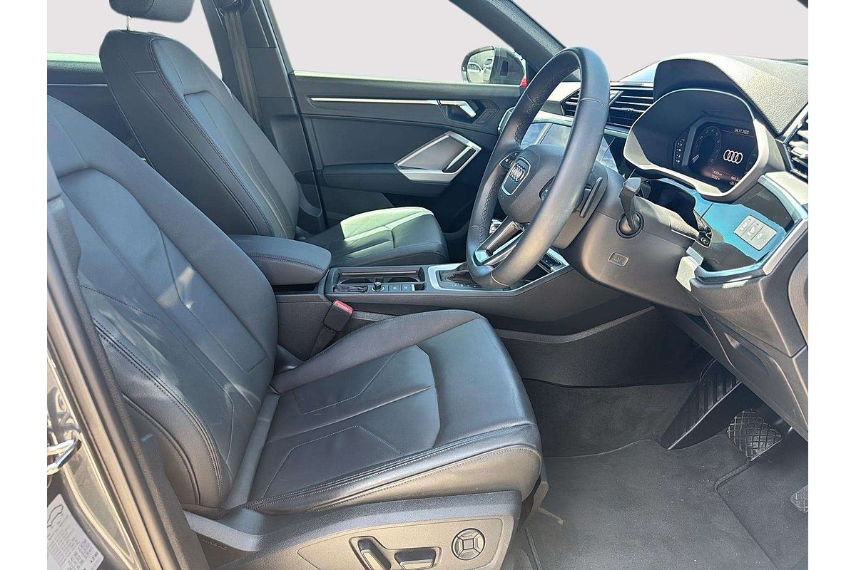 2024 Audi Q3 40 TFSI F3