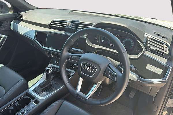 2024 Audi Q3 40 TFSI F3