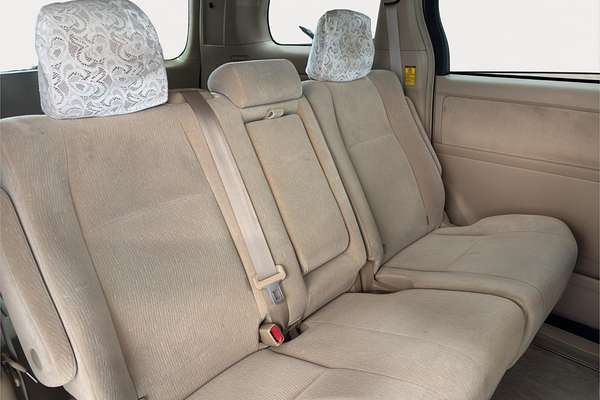 2011 Toyota Alphard Welcab