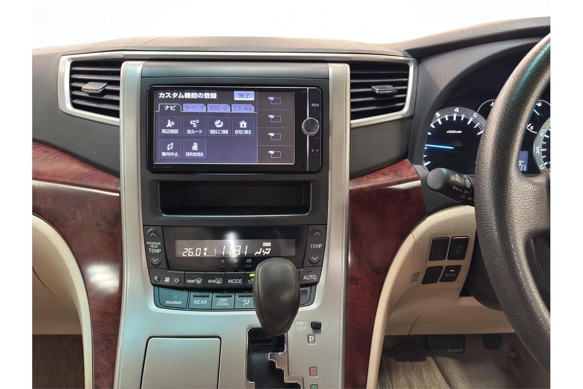 2011 Toyota Alphard Welcab