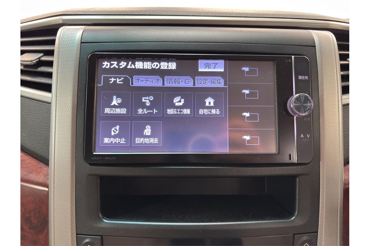 2011 Toyota Alphard Welcab